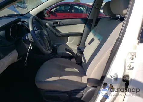 2010 Kia Forte Ex z USA, uszkodzony, nr VIN KNAFU4A21A5827559